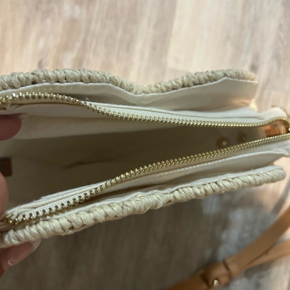 NWT Altar'd State Tan and Cream Woven Crossbody Bag - Picture 5 of 5